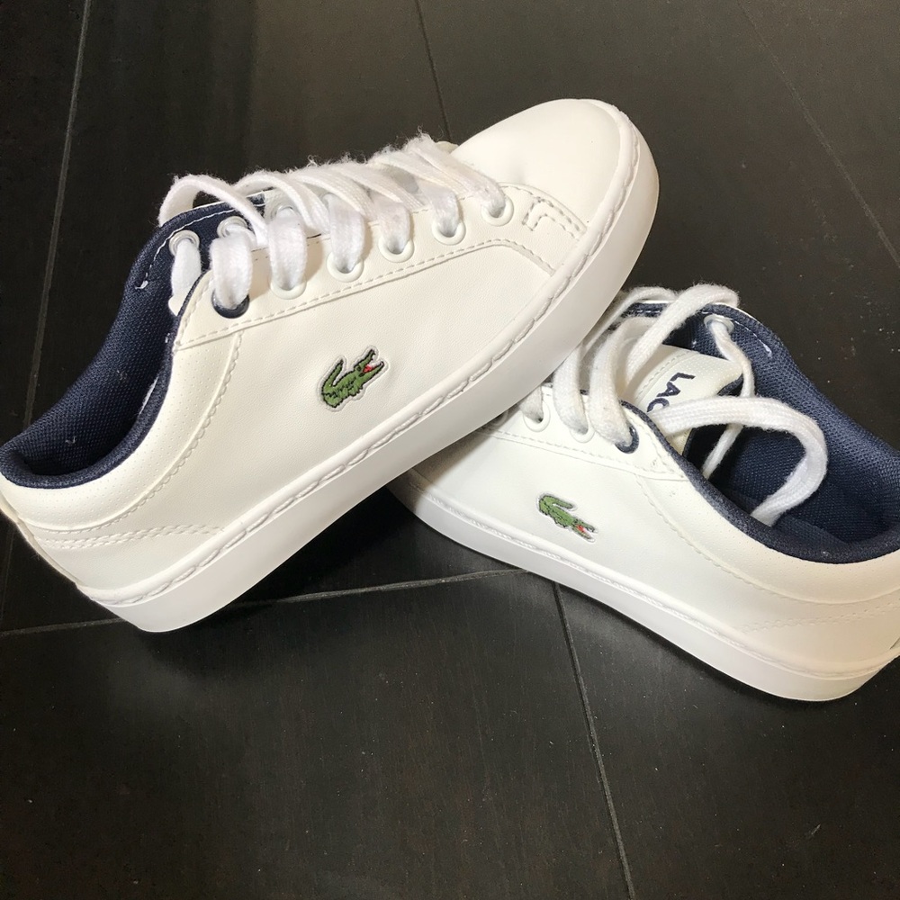 Lacoste shoes 👟 size 12 kids